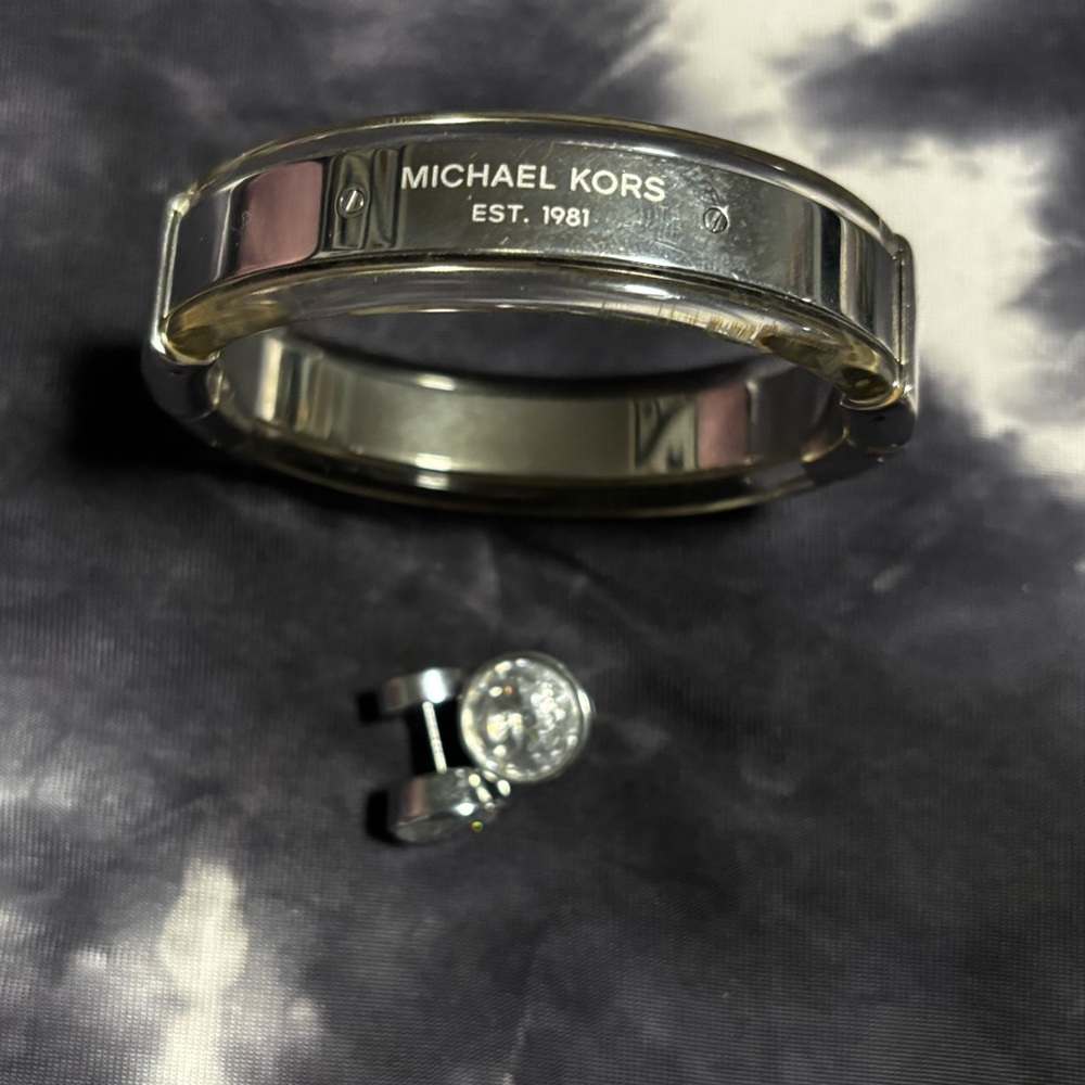 Michael kors chunky bangle bracelet and big cz diamond clear earrings